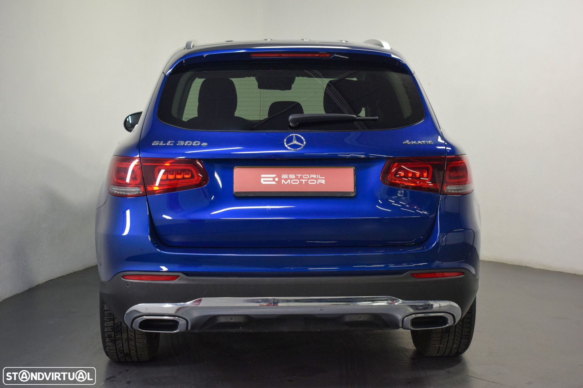 Mercedes-Benz GLC 300 e 4Matic - 4