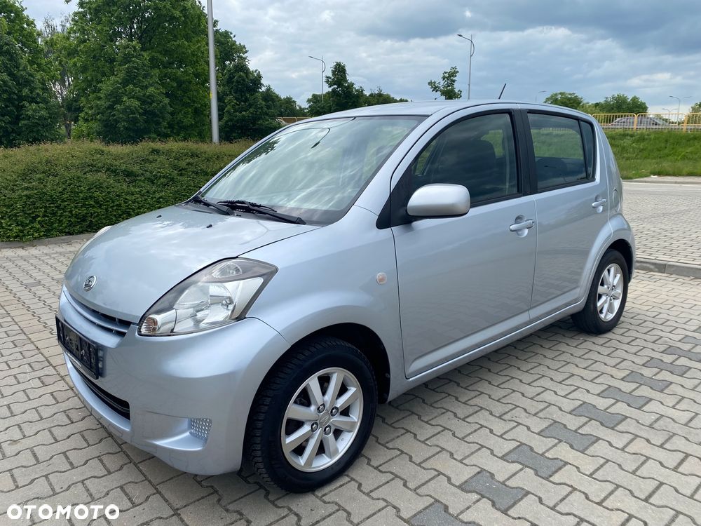 Daihatsu Sirion 1.3 - 6