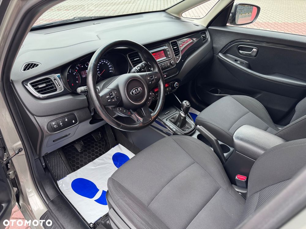 Kia Carens 1.6 GDI M - 16