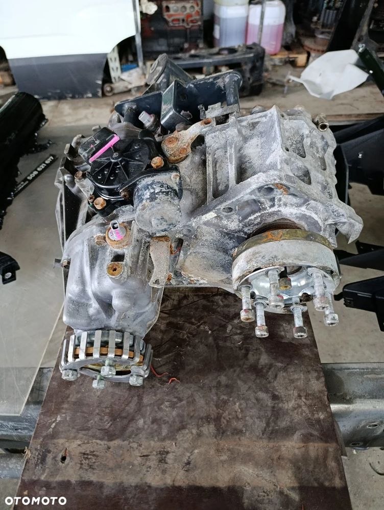 REDUKTOR SKRZYNII BIEGÓW IVECO DAILY 4X4 EURO 6 - 1