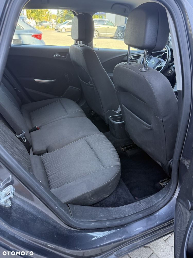 Opel Astra - 4