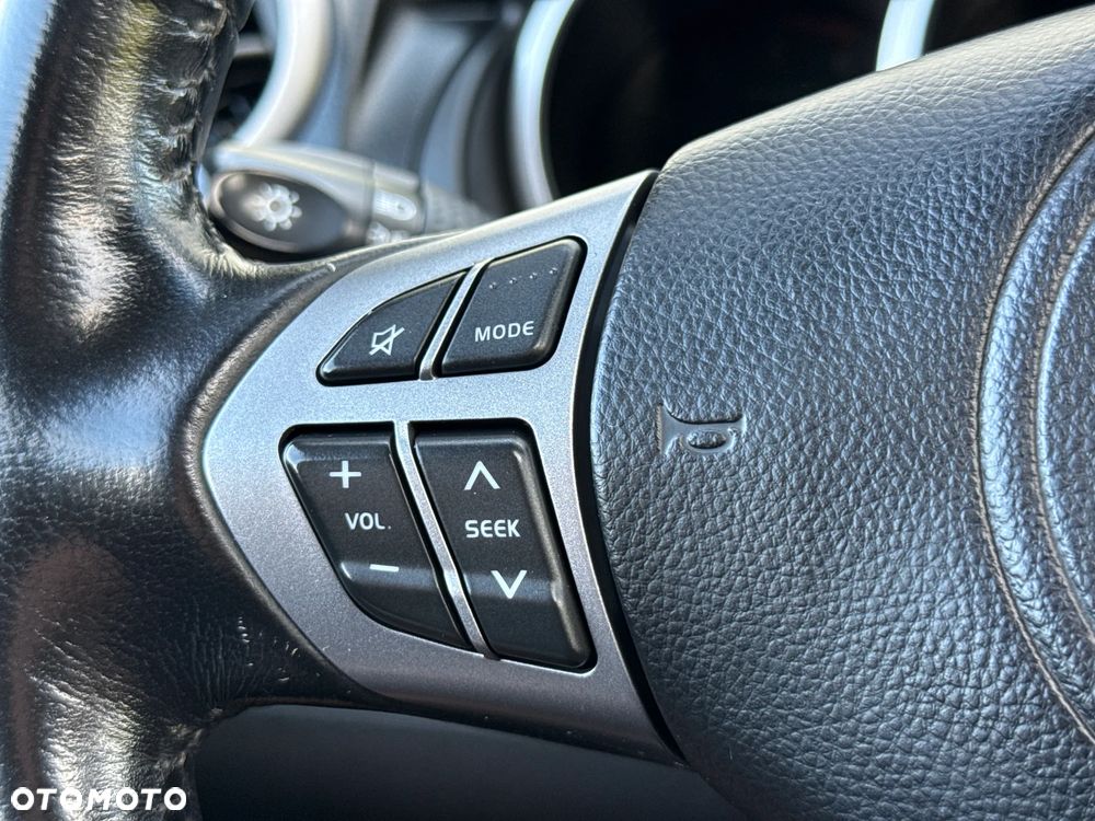 Suzuki Grand Vitara 1.9 DDiS X30 - 38