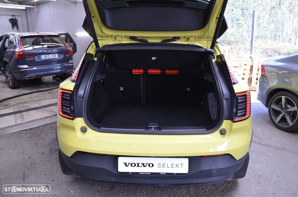 Volvo EX30 69 kWh Single Motor Extended Range Plus - 8