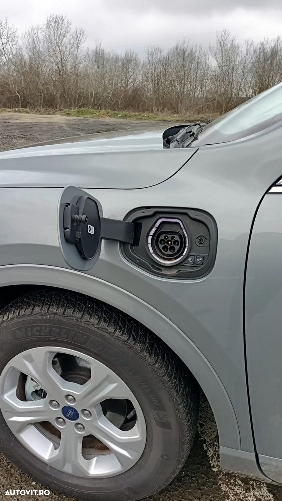 Ford Kuga 2.5 Duratec PHEV Vignale - 11