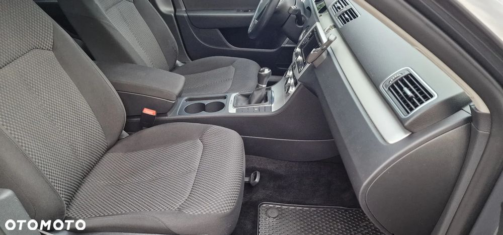 Volkswagen Passat 2.0 TDI 4Motion Comfortline - 12