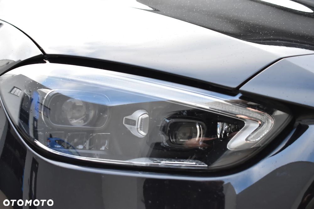 Mercedes-Benz Klasa C 180 9G-TRONIC AMG Line - 9