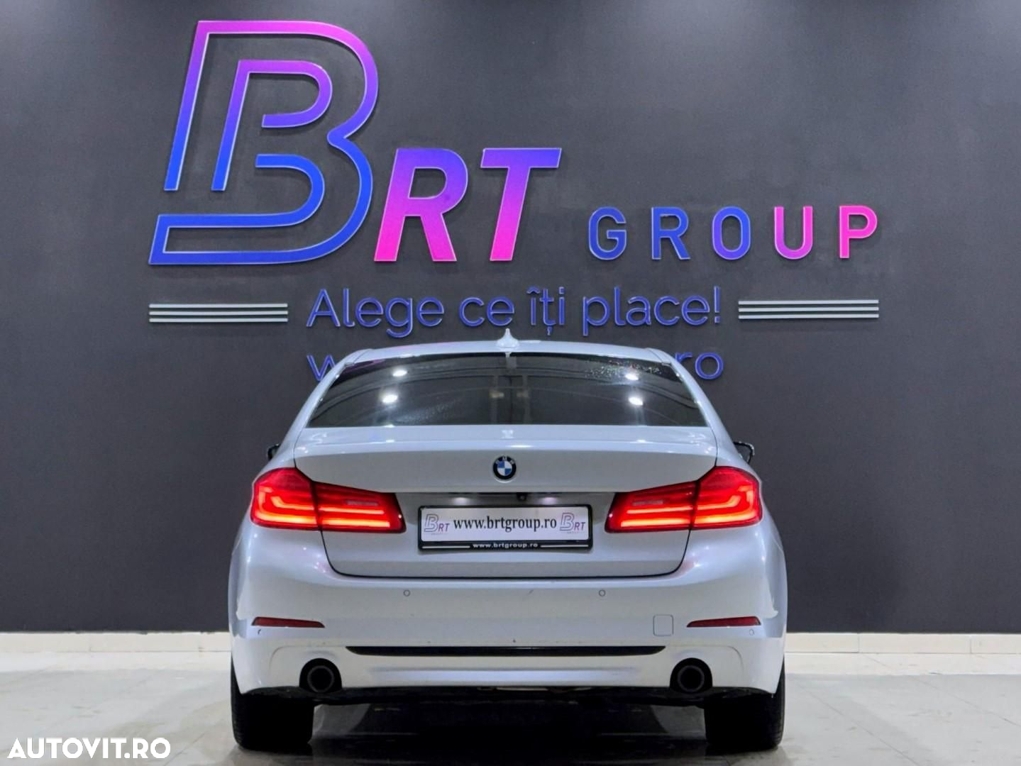 BMW Seria 5 520d Aut. Sport Line - 15