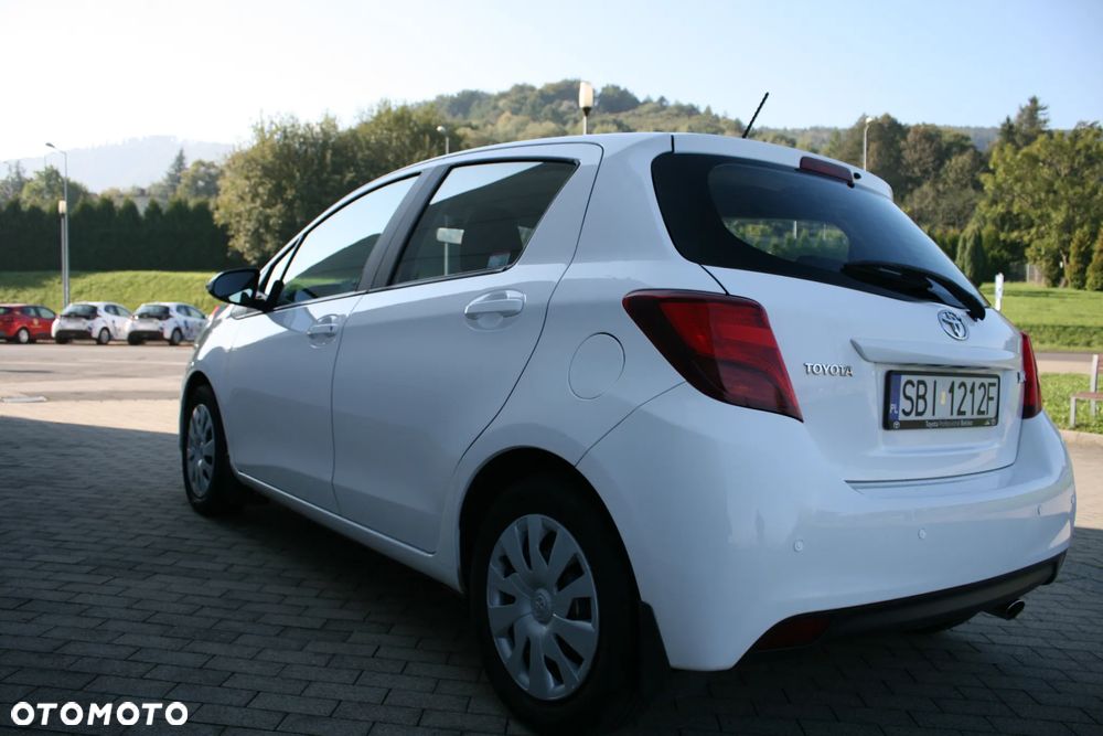 Toyota Yaris 1.0 Premium - 5