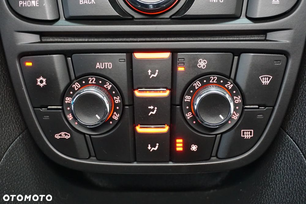 Opel Meriva 1.4 Style - 33