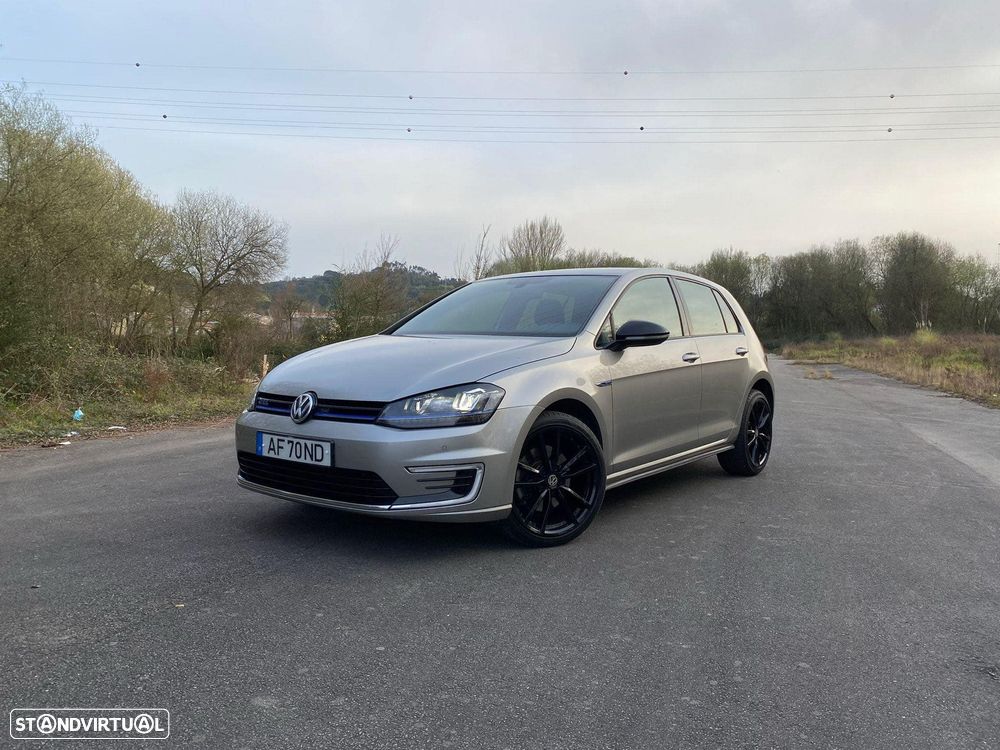 VW Golf - 4