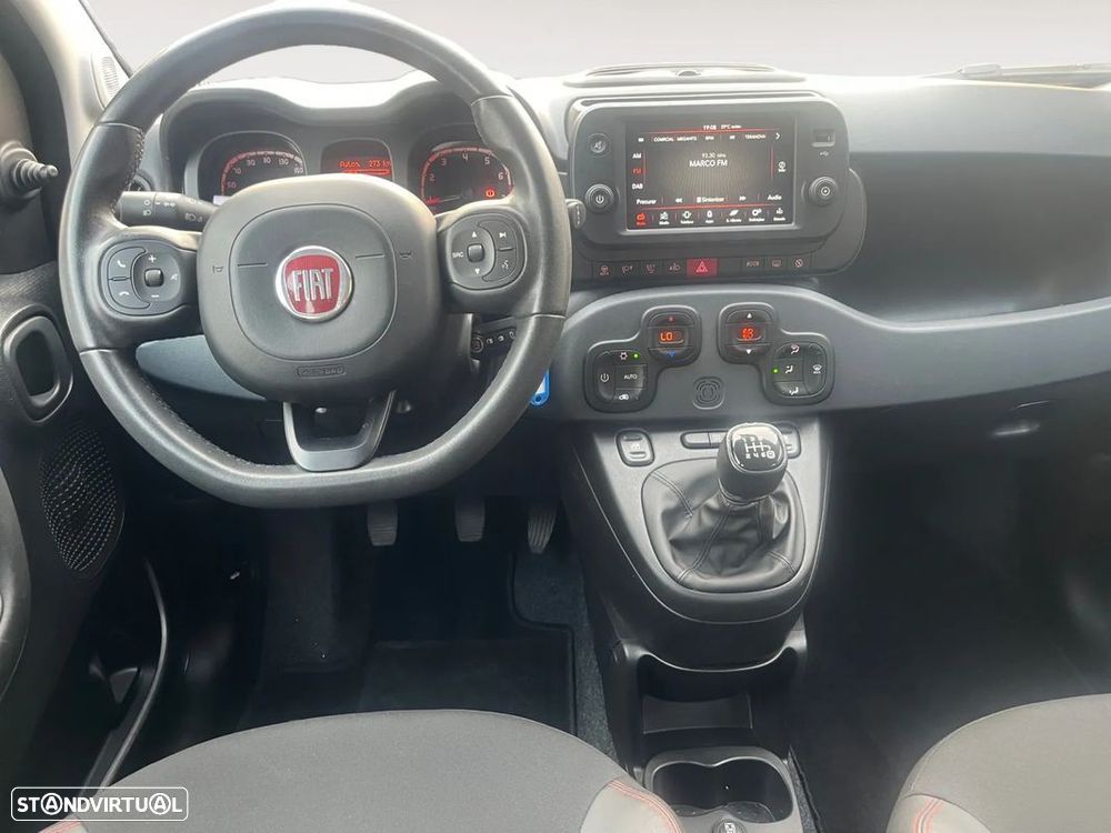 Fiat Panda 1.0 Hybrid (RED) - 12