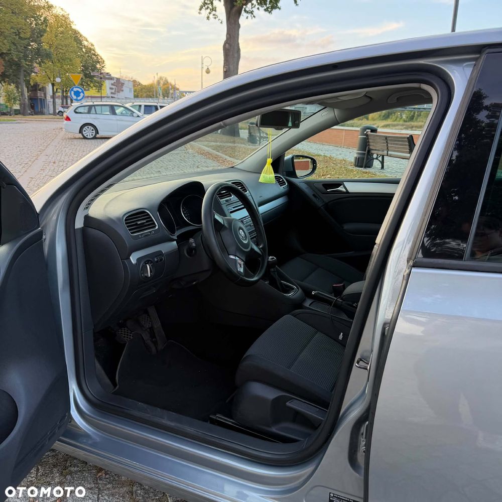 Volkswagen Golf - 4