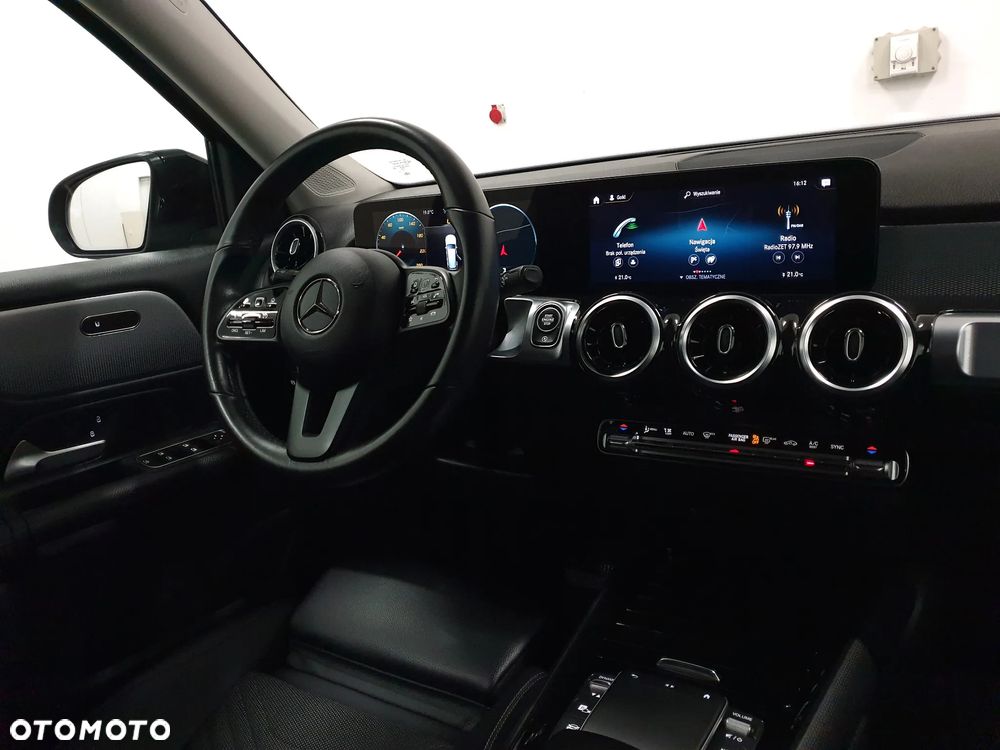 Mercedes-Benz GLB 200 d 4-Matic AMG Line 8G-DCT - 2