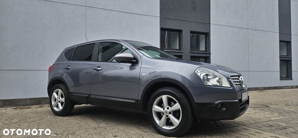 Nissan Qashqai 2.0 dCi 4 x 4 DPF tekna - 11
