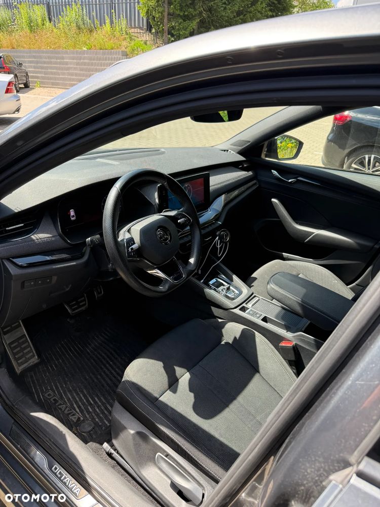 Skoda Octavia 2.0 TSI 4x4 Sportline DSG - 8