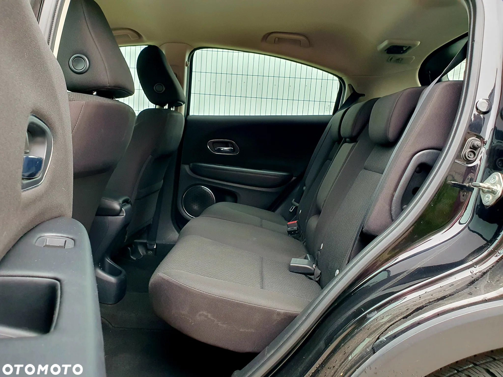 Honda HR-V 1.6 i-DTEC Comfort (Honda Connect+) - 28