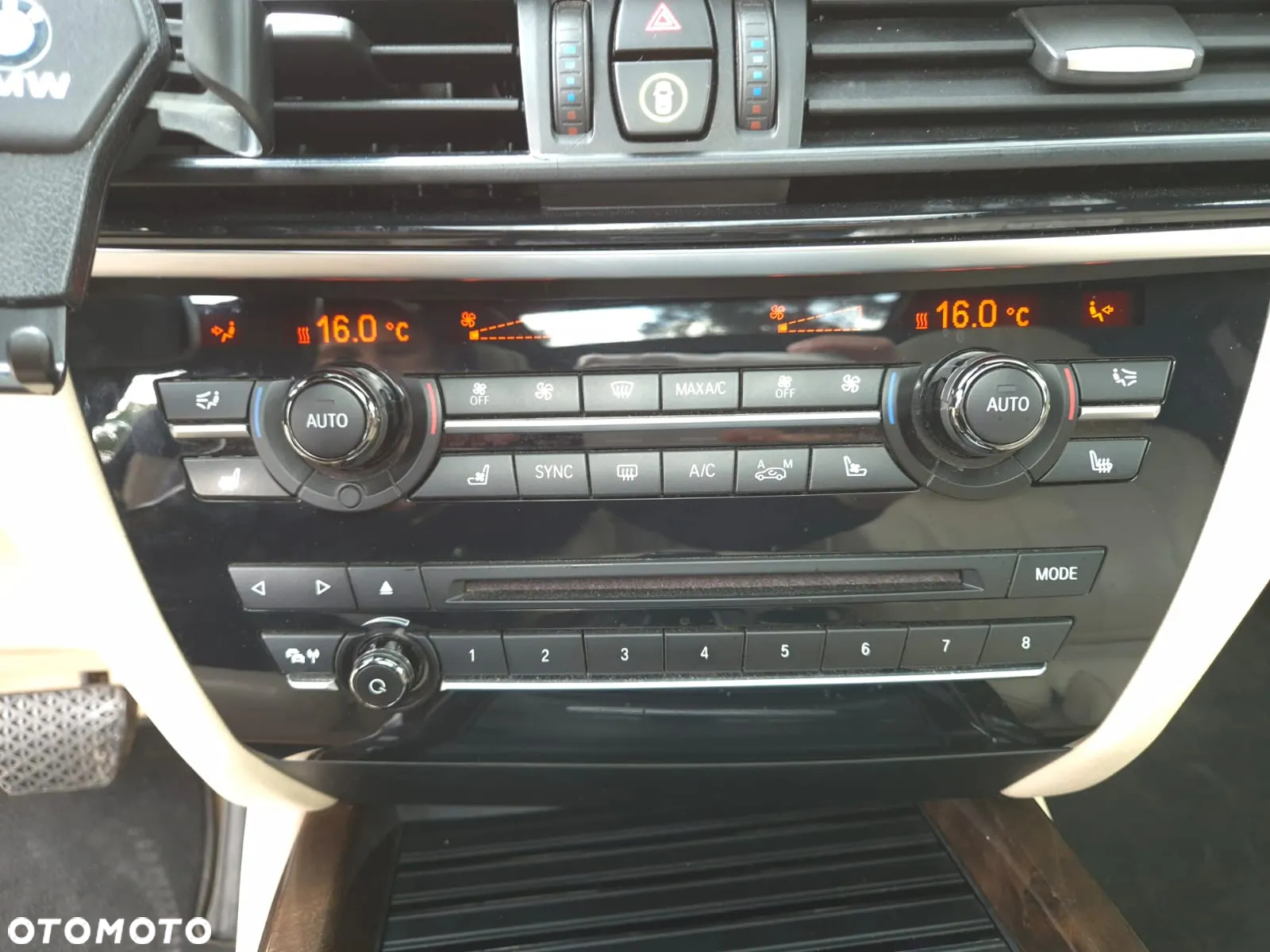 BMW X5 xDrive35i Sport-Aut - 37