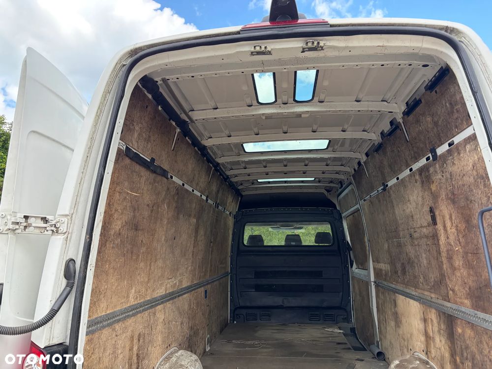 Volkswagen Crafter Maxi - 25