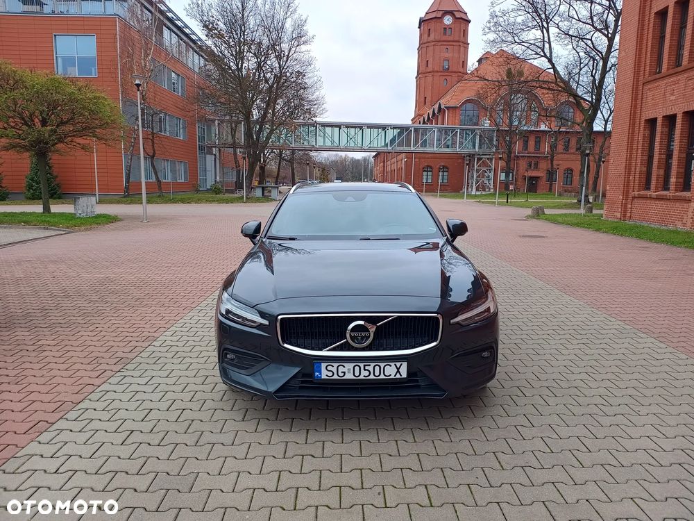Volvo V60 D4 AWD Geartronic Momentum Pro - 2