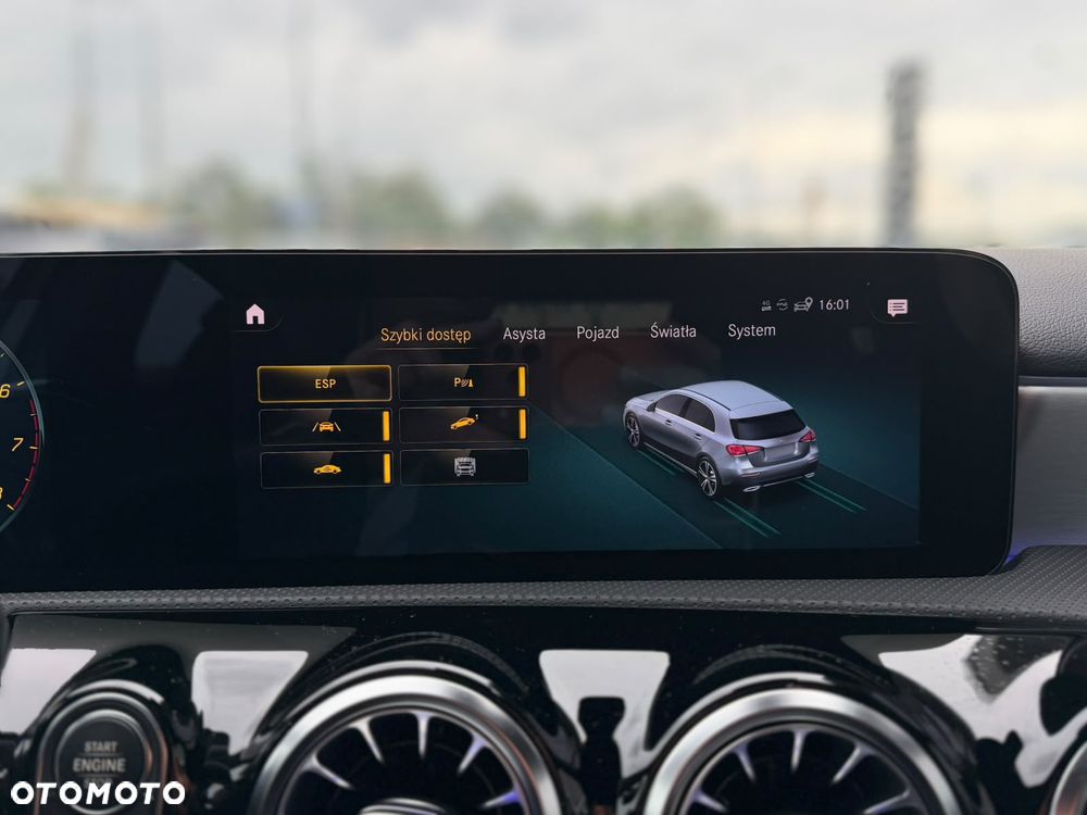 Mercedes-Benz Klasa A 200 AMG Line 7G-DCT - 25