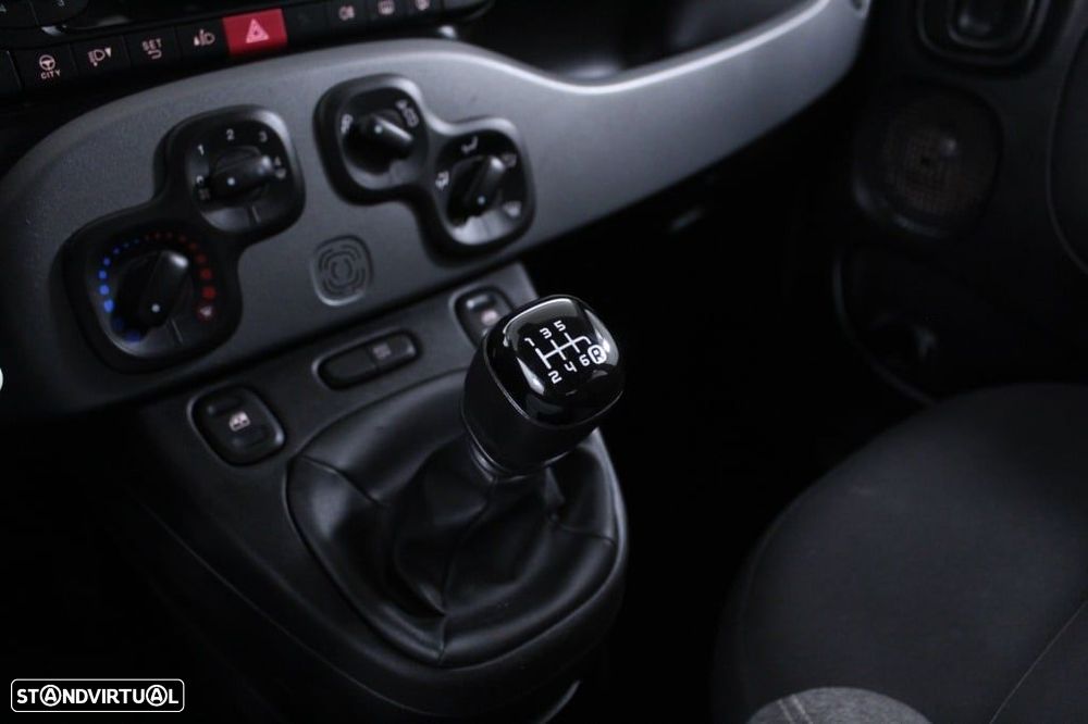 Fiat Panda 1.0 Hybrid City Life - 28