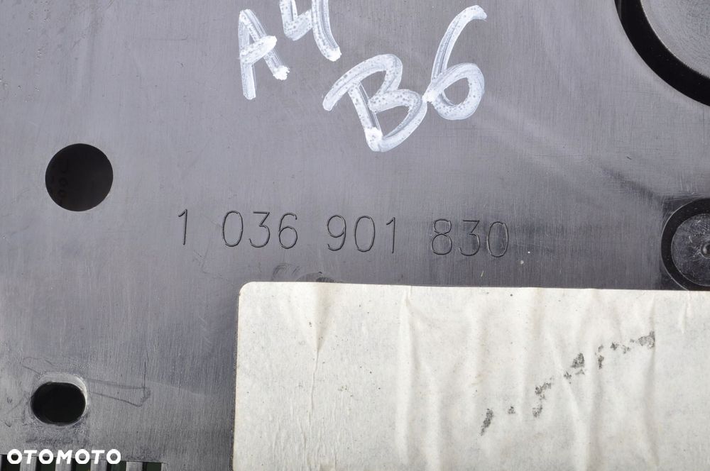 AUDI A4 B6 DIESEL LICZNIK ZEGARY 8E0920950M - 10