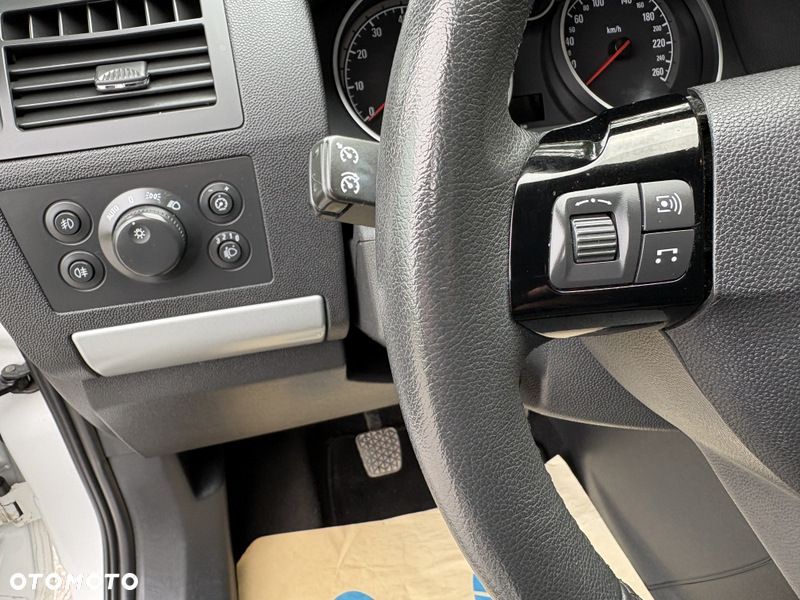 Opel Zafira 1.8 Design Edition - 8