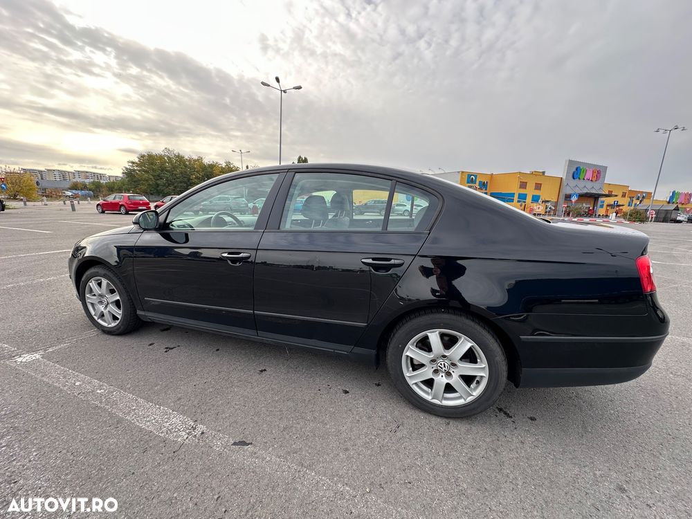 Volkswagen Passat - 3
