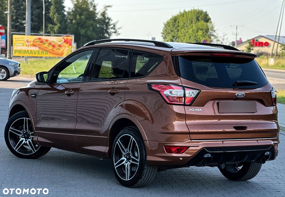Ford Kuga 2.0 TDCi 4x4 ST-Line - 12