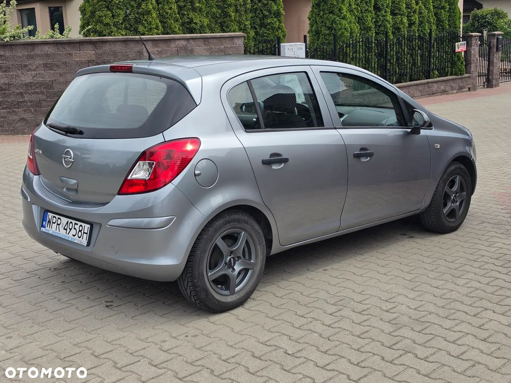Opel Corsa - 6