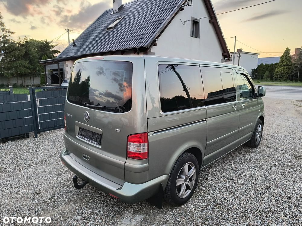 Volkswagen Transporter - 4