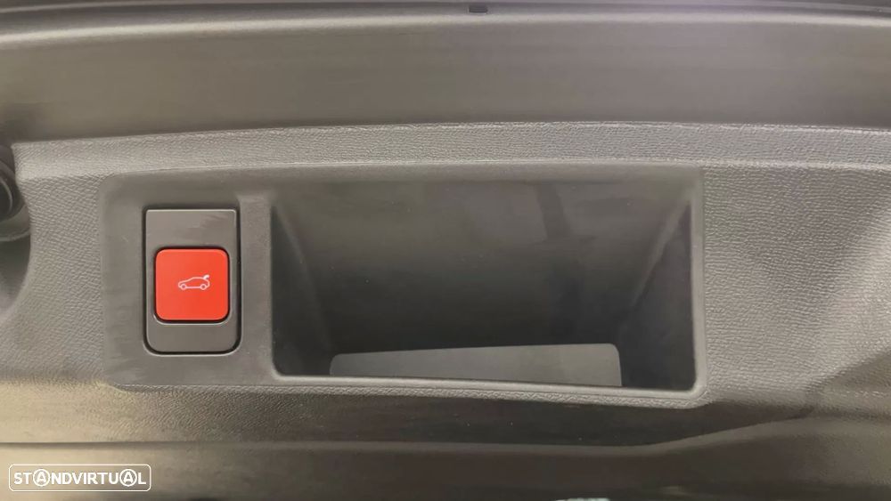 Peugeot 308 SW 1.2 PureTech GT EAT8 - 24