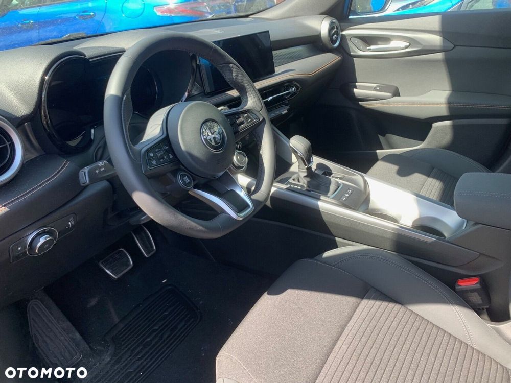 Alfa Romeo Tonale - 12