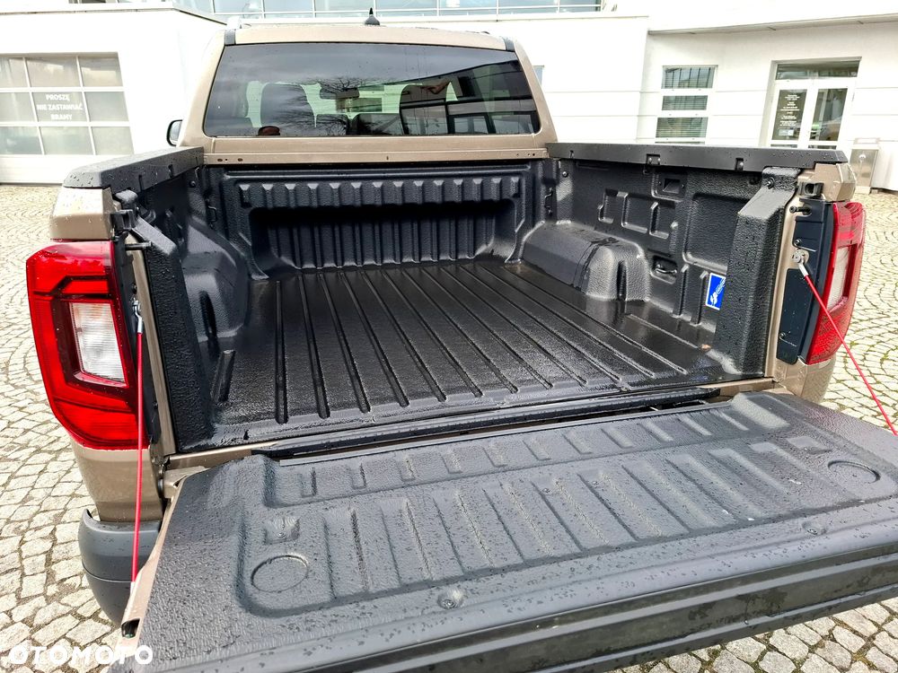 Volkswagen Amarok - 4