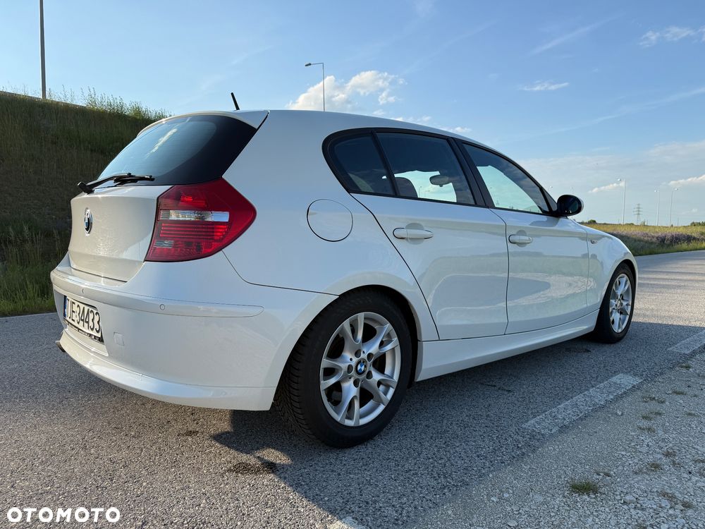 BMW Seria 1 118d - 6