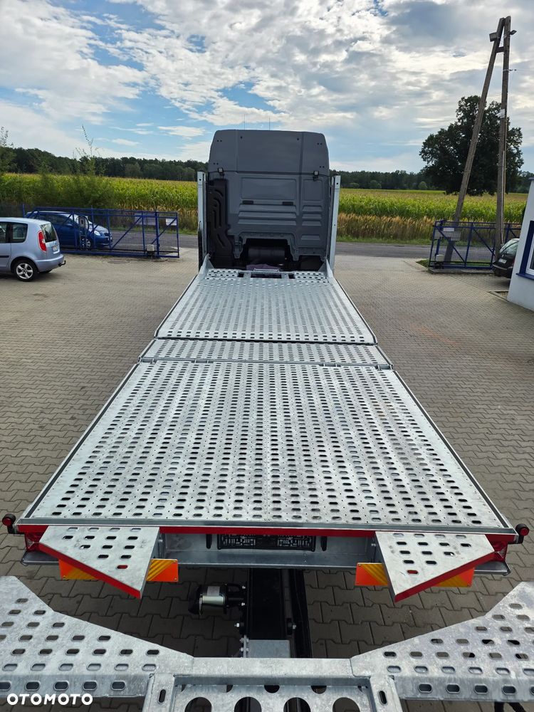 MAN TGX - 24