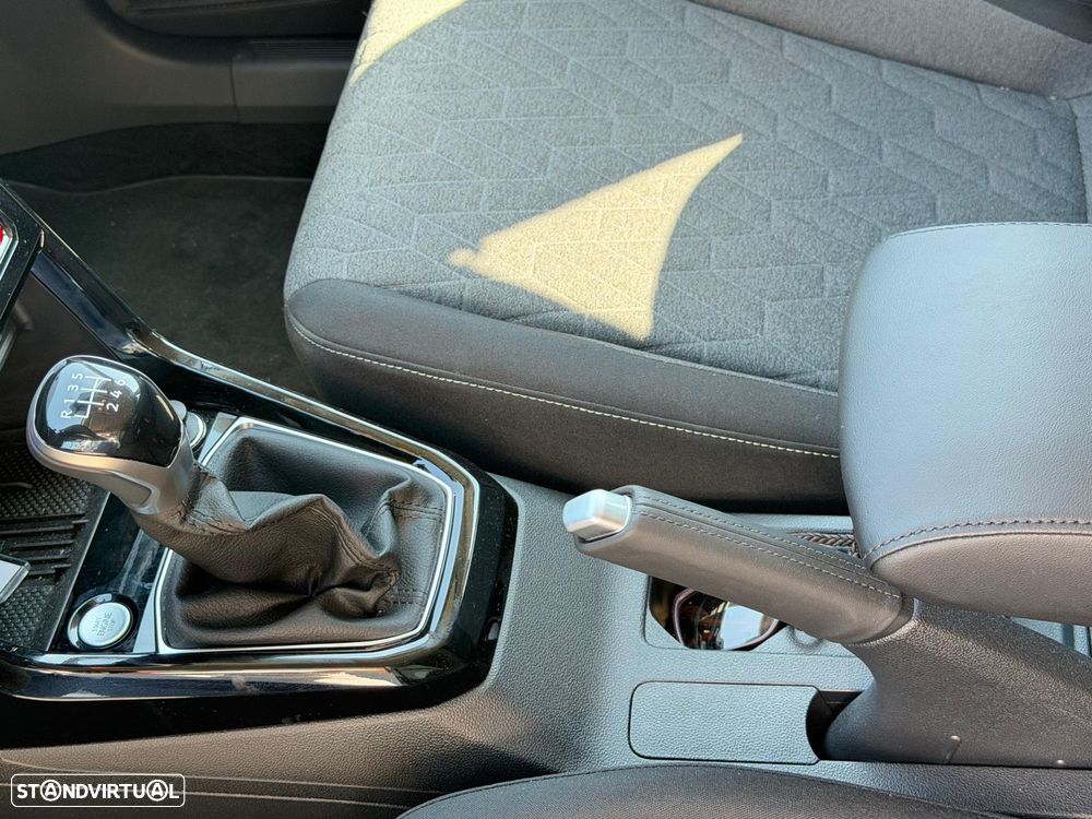 VW T-Cross 1.0 TSI Urban - 13