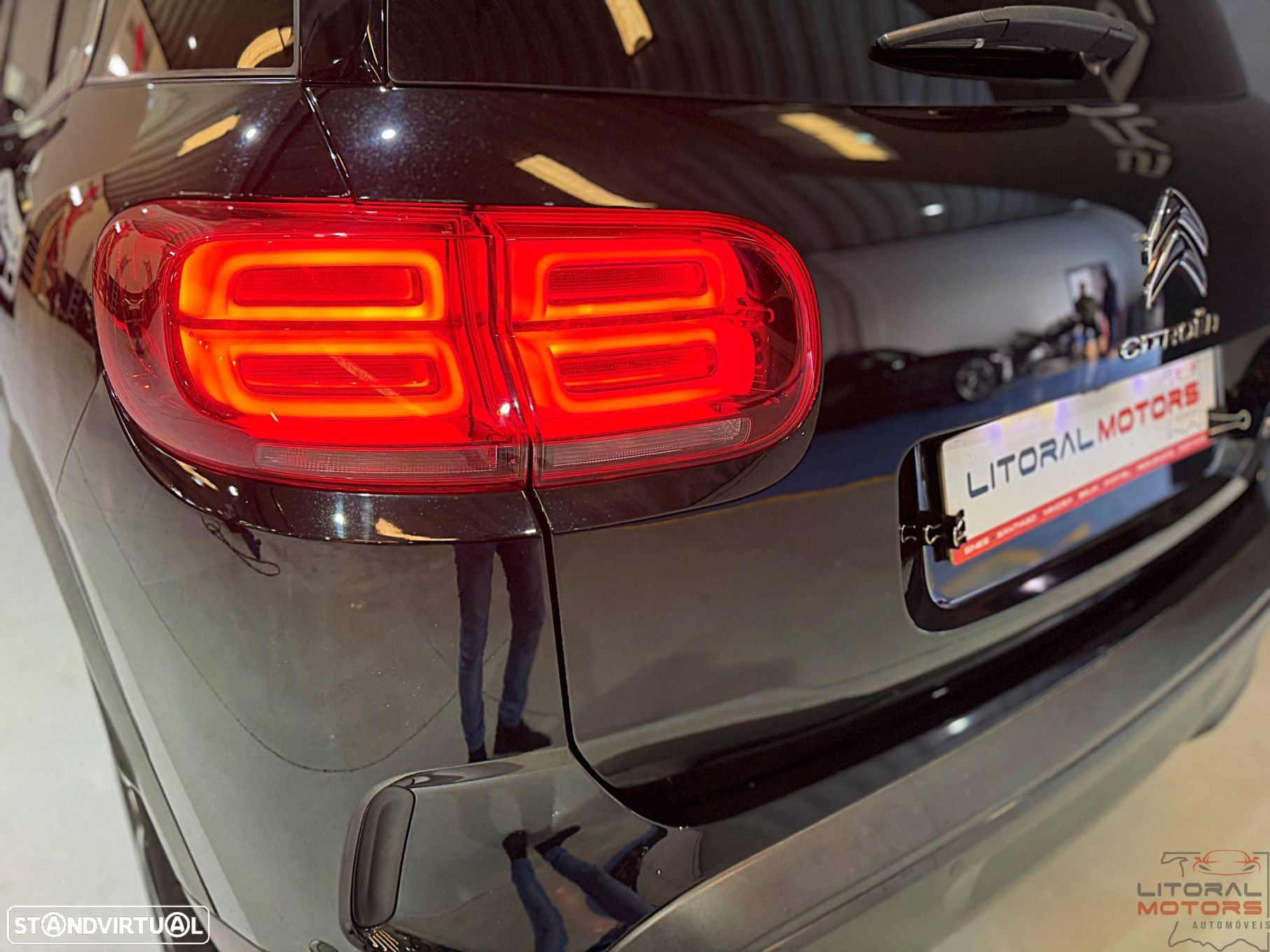 Citroën C5 Aircross 1.2 PureTech Shine EAT8 - 8