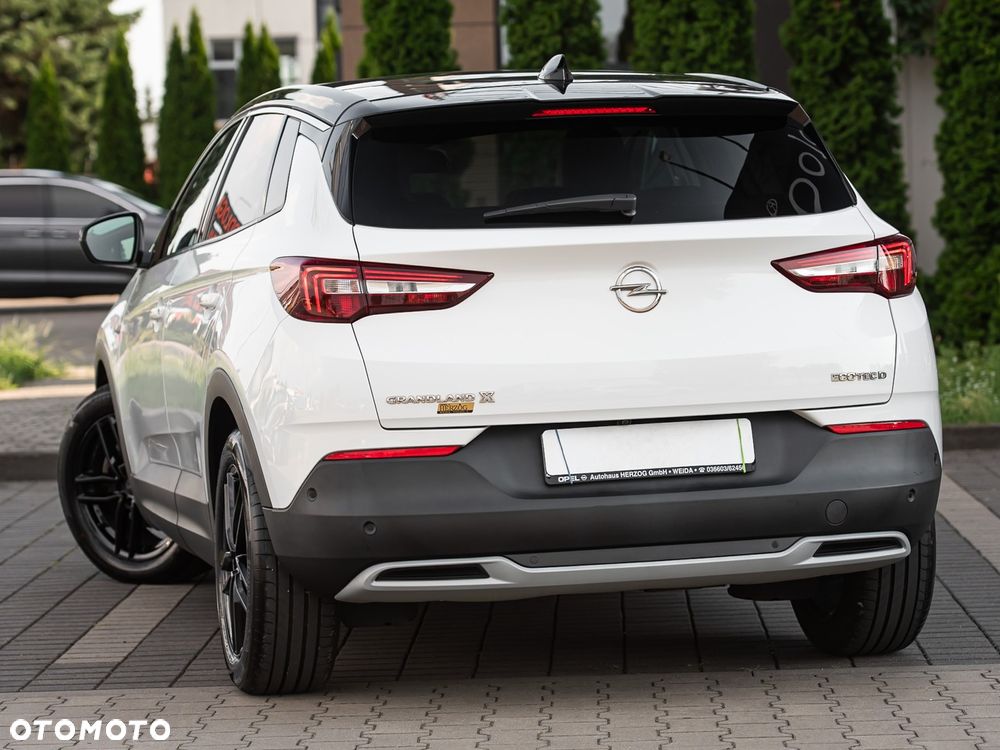 Opel Grandland - 8