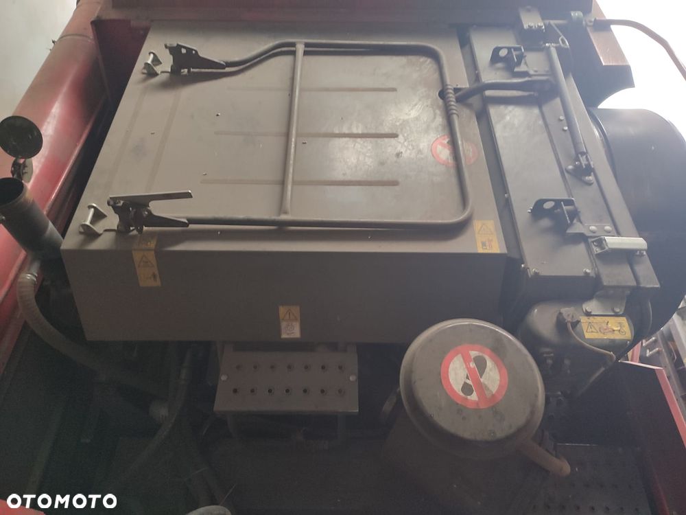 Massey Ferguson 7244 - 12