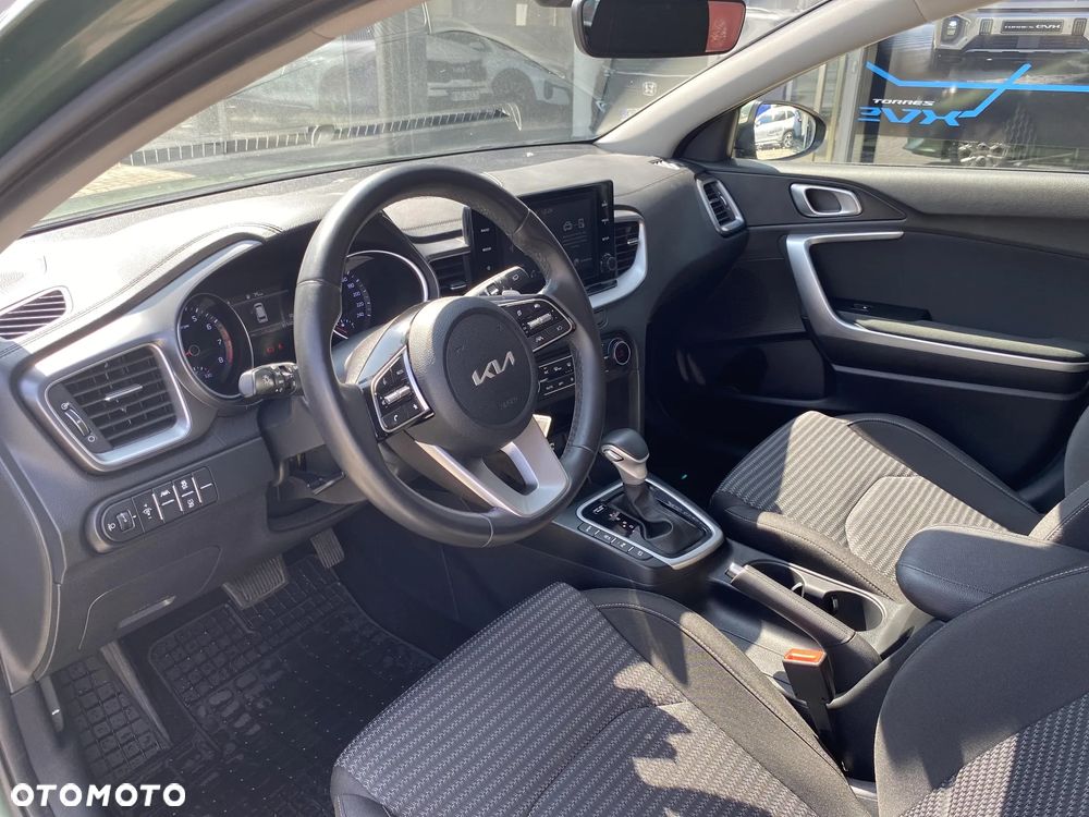 Kia Ceed 1.5 T-GDI M DCT - 9