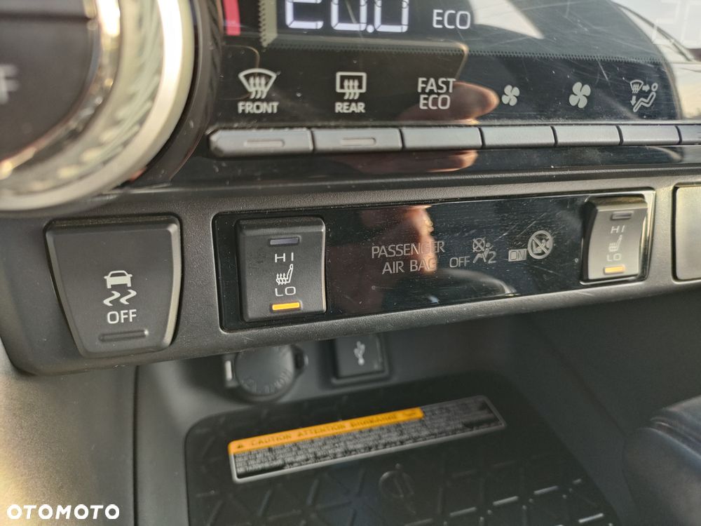 Toyota RAV4 - 27