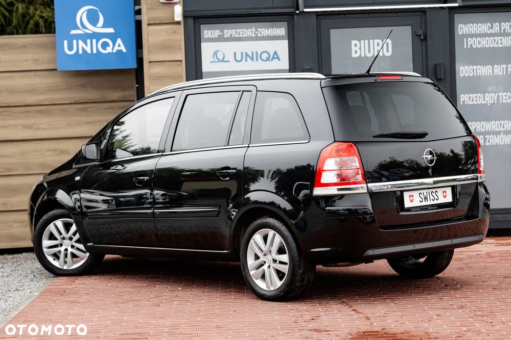 Opel Zafira 1.8 Family Plus - 11