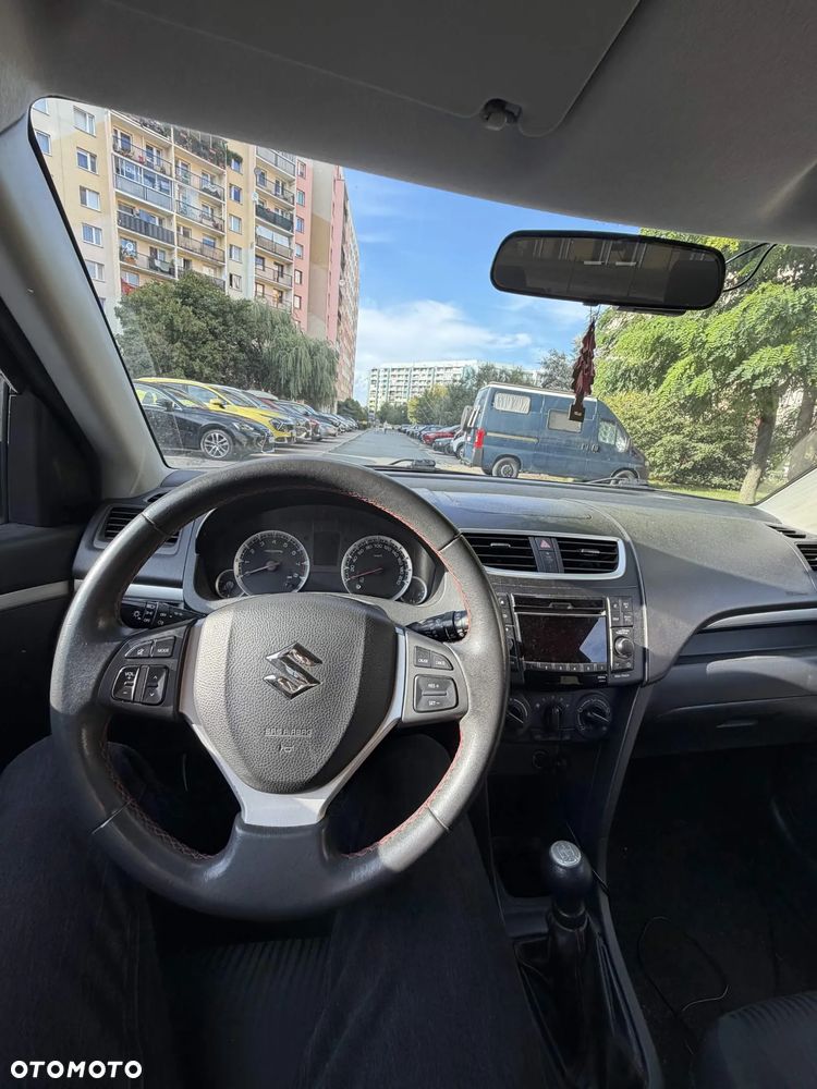 Suzuki Swift - 6