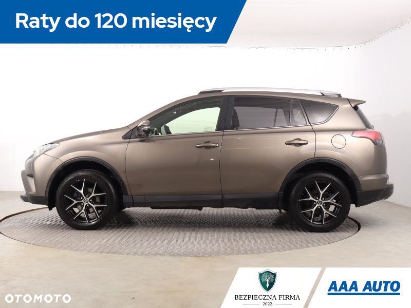 Toyota RAV4 - 4