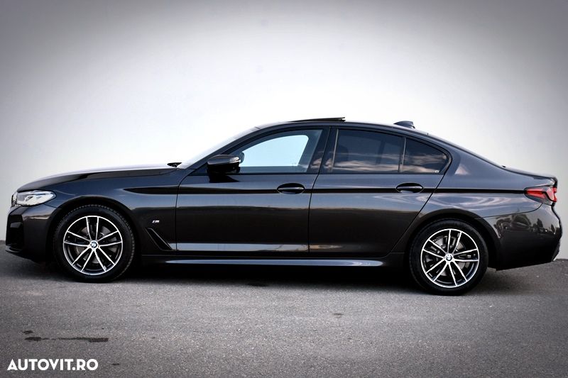 BMW Seria 5 520i AT MHEV - 10