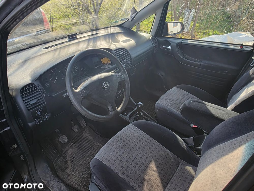Opel Zafira - 5