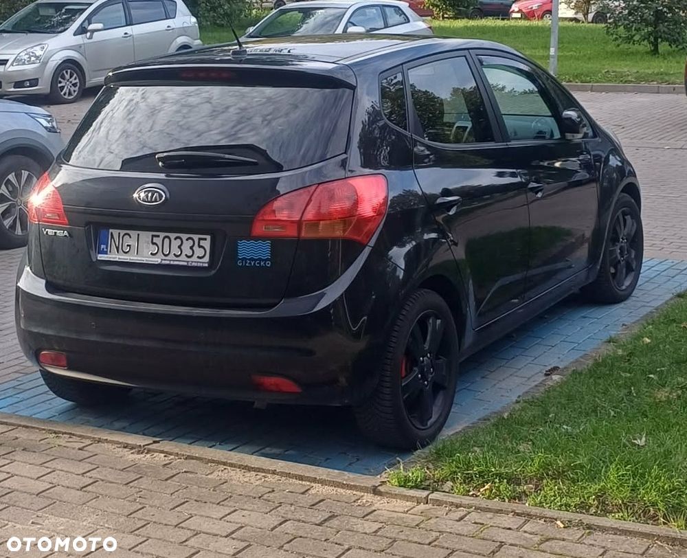Kia Venga 1.6 L - 2