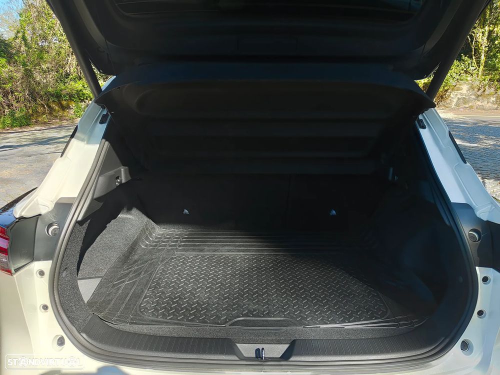 Nissan Qashqai 1.3 DIG-T N-Connecta LED+TT+SKY - 17