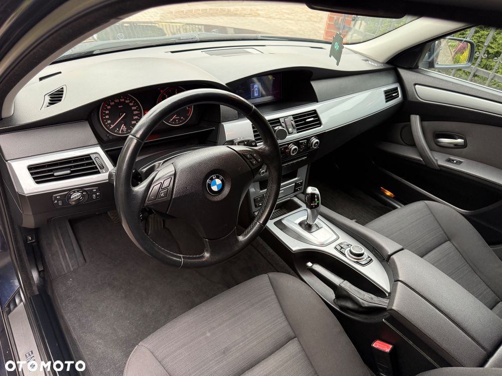 BMW Seria 5 520d Edition Exclusive - 20